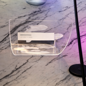 Applique murale LED – Motif décoratif & finition dorée