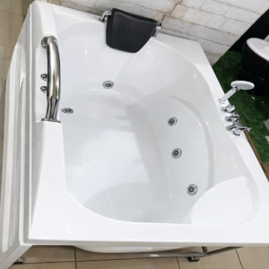 baignoire-jacuzzi-acrylique-blanc-jets-appui-tete