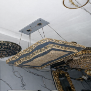 lustre-cristal-carre-gris-or-moderne-rectangulaire