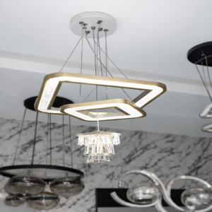 Lustre géométrique cadre blanc/or sur cordes – design contemporain